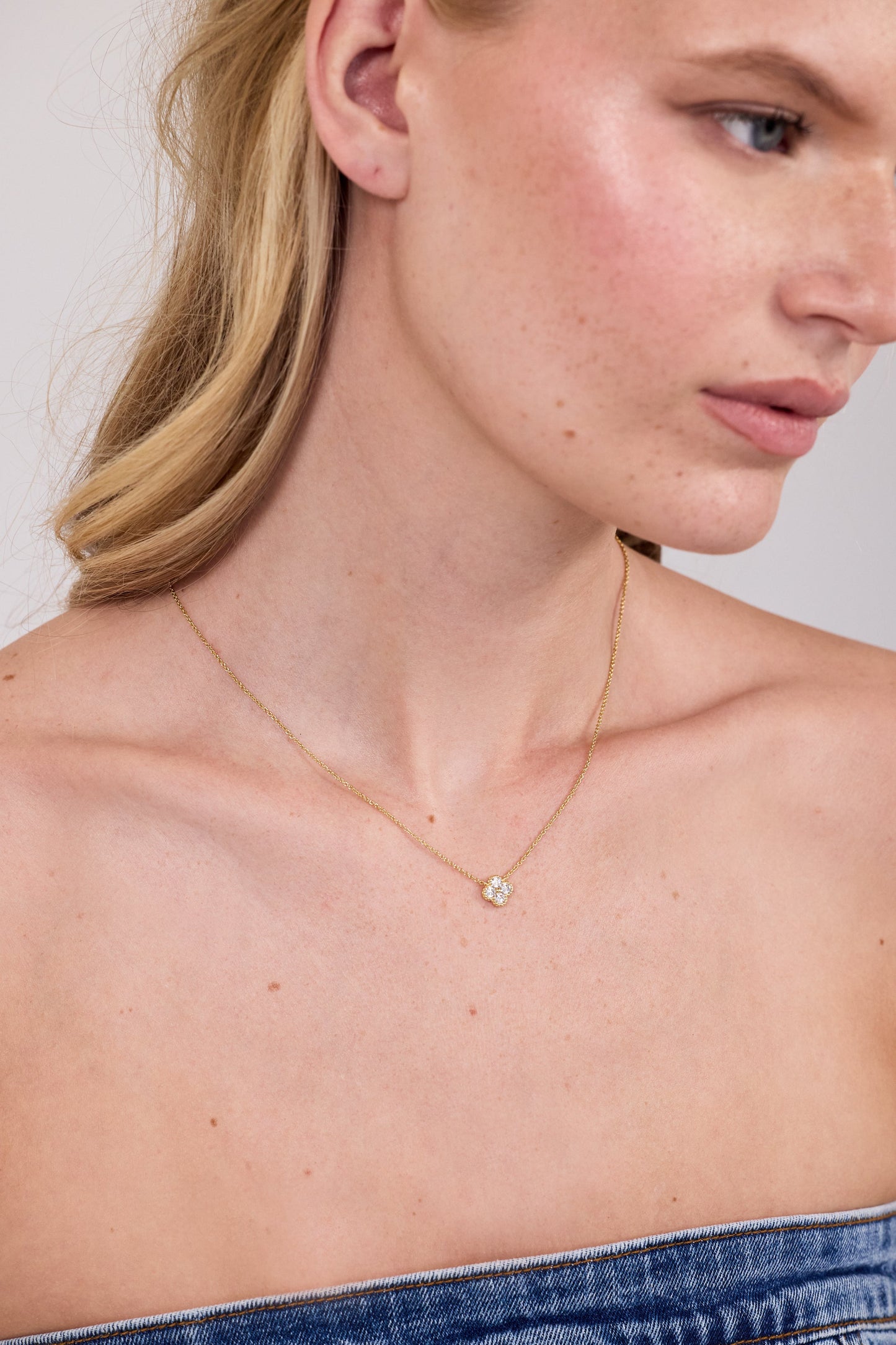 Collar Camila