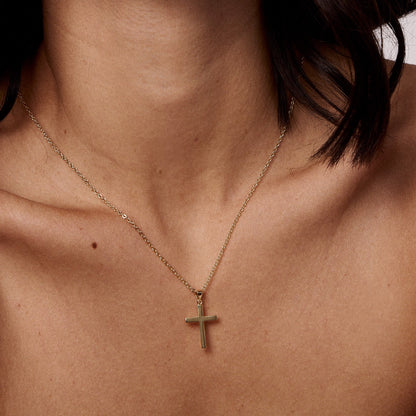 Collar de cruz de todos los días